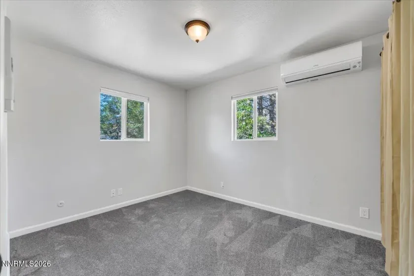 700 Twin Lakes, Reno, Nevada 89523, 5 Bedrooms Bedrooms, ,3 BathroomsBathrooms,Residential Income,Residential,Twin Lakes,260005344