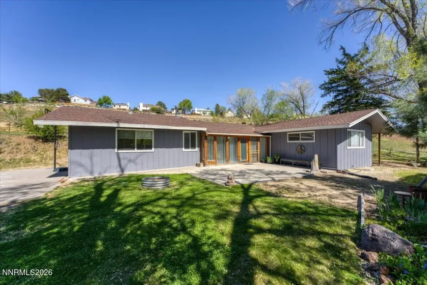 700 Twin Lakes, Reno, Nevada 89523, 5 Bedrooms Bedrooms, ,3 BathroomsBathrooms,Residential Income,Residential,Twin Lakes,260005344