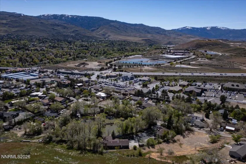 700 Twin Lakes, Reno, Nevada 89523, 5 Bedrooms Bedrooms, ,3 BathroomsBathrooms,Residential Income,Residential,Twin Lakes,260005344