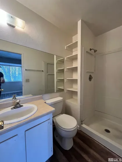 1494 Lewis Street, Reno, Nevada 89502, 2 Bedrooms Bedrooms, ,2 BathroomsBathrooms,Residential Lease,Manufactured,Lewis Street,260005345