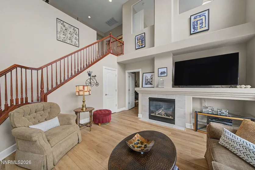 2726 Decoy, Sparks, Nevada 89436, 5 Bedrooms Bedrooms, ,3 BathroomsBathrooms,Residential,Residential,Decoy,260005347