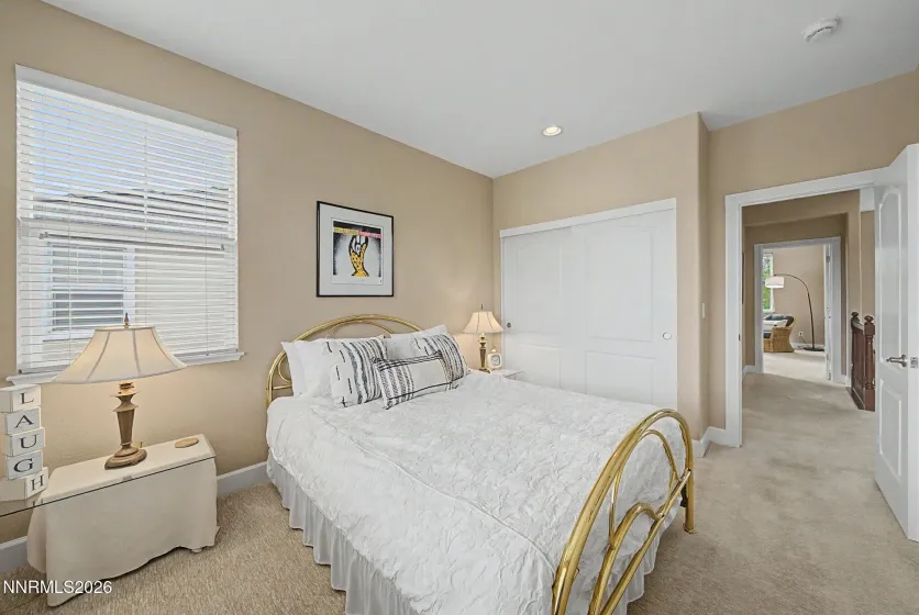 2726 Decoy, Sparks, Nevada 89436, 5 Bedrooms Bedrooms, ,3 BathroomsBathrooms,Residential,Residential,Decoy,260005347