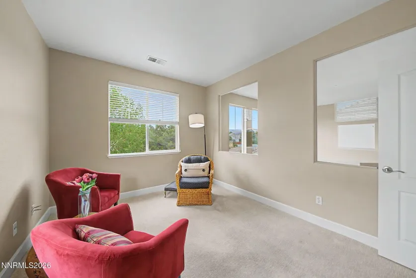 2726 Decoy, Sparks, Nevada 89436, 5 Bedrooms Bedrooms, ,3 BathroomsBathrooms,Residential,Residential,Decoy,260005347