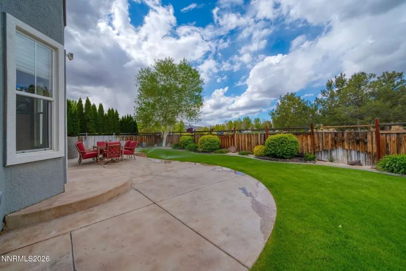 2726 Decoy, Sparks, Nevada 89436, 5 Bedrooms Bedrooms, ,3 BathroomsBathrooms,Residential,Residential,Decoy,260005347