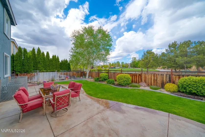2726 Decoy, Sparks, Nevada 89436, 5 Bedrooms Bedrooms, ,3 BathroomsBathrooms,Residential,Residential,Decoy,260005347