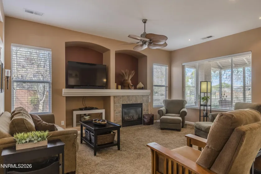 1955 Three Iron, Fernley, Nevada 89408, 3 Bedrooms Bedrooms, ,2 BathroomsBathrooms,Residential,Residential,Three Iron,260005348