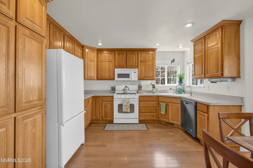812 Augusta, Fallon, Nevada 89406, 3 Bedrooms Bedrooms, ,2 BathroomsBathrooms,Residential,Residential,Augusta,260005351