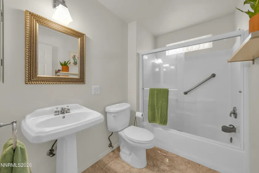 812 Augusta, Fallon, Nevada 89406, 3 Bedrooms Bedrooms, ,2 BathroomsBathrooms,Residential,Residential,Augusta,260005351