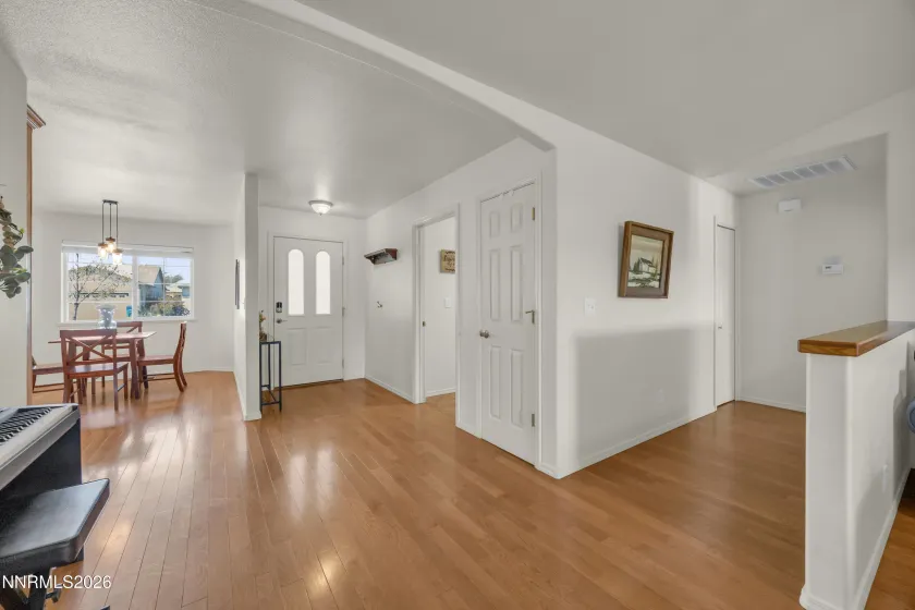 812 Augusta, Fallon, Nevada 89406, 3 Bedrooms Bedrooms, ,2 BathroomsBathrooms,Residential,Residential,Augusta,260005351