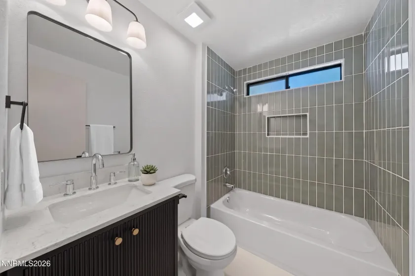 2240 Osceola, Reno, Nevada 89506, 3 Bedrooms Bedrooms, ,2 BathroomsBathrooms,Residential,Residential,Osceola,260005353
