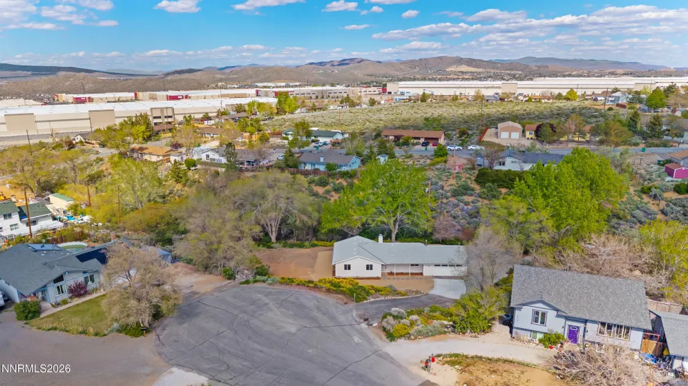 2240 Osceola, Reno, Nevada 89506, 3 Bedrooms Bedrooms, ,2 BathroomsBathrooms,Residential,Residential,Osceola,260005353
