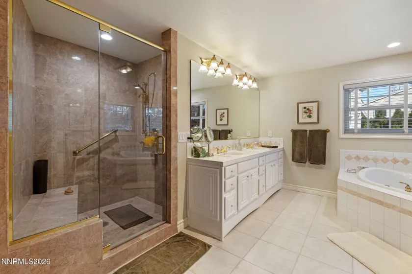 1030 La Rue, Reno, Nevada 89509, 4 Bedrooms Bedrooms, ,3 BathroomsBathrooms,Residential,Residential,La Rue,260002645