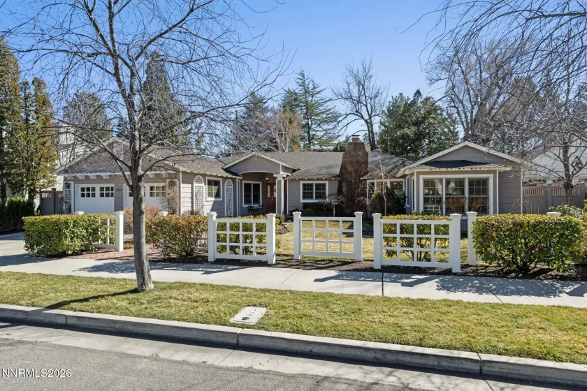 1030 La Rue, Reno, Nevada 89509, 4 Bedrooms Bedrooms, ,3 BathroomsBathrooms,Residential,Residential,La Rue,260002645