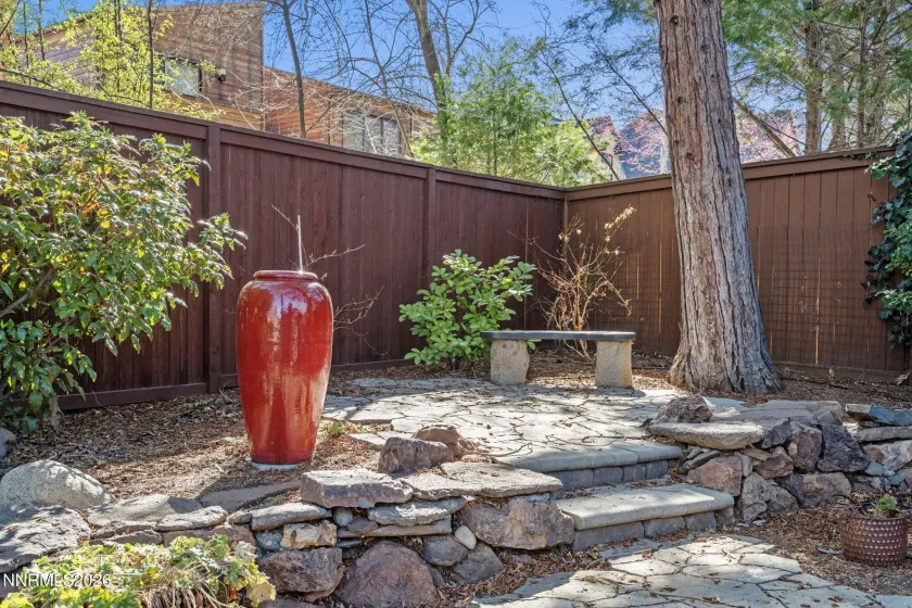 1030 La Rue, Reno, Nevada 89509, 4 Bedrooms Bedrooms, ,3 BathroomsBathrooms,Residential,Residential,La Rue,260002645