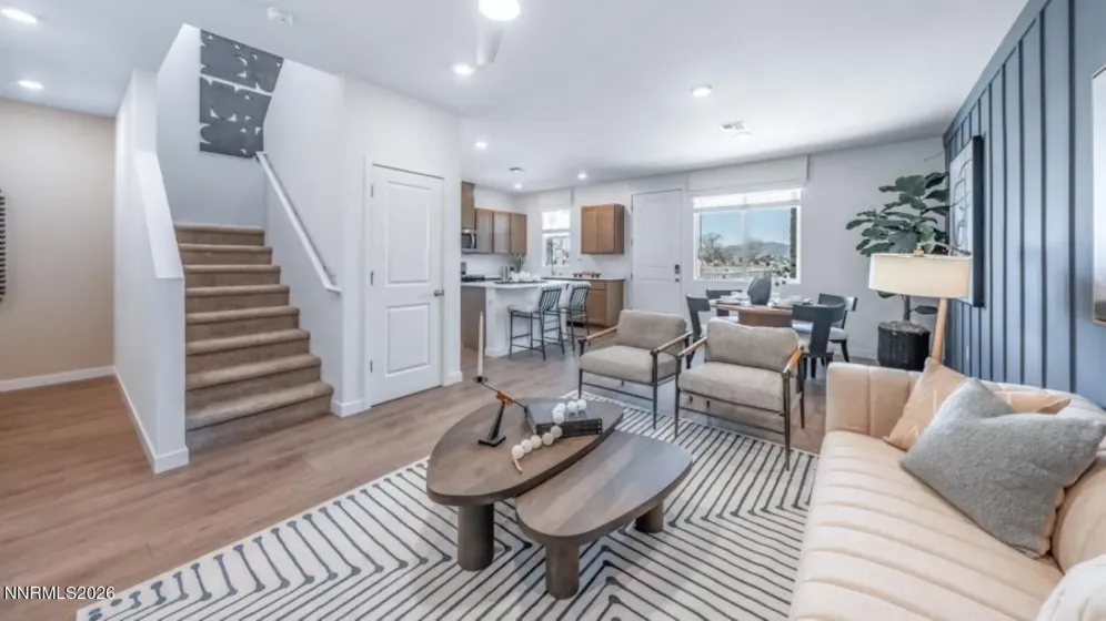 1016 Middle Gate, Carson City, Nevada 89701, 3 Bedrooms Bedrooms, ,3 BathroomsBathrooms,Residential,Residential,Middle Gate,260005357