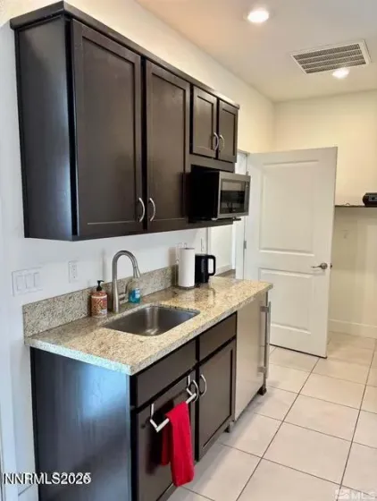 2269 Millville, Sparks, Nevada 89441, 4 Bedrooms Bedrooms, ,3 BathroomsBathrooms,Residential,Residential,Millville,260005367