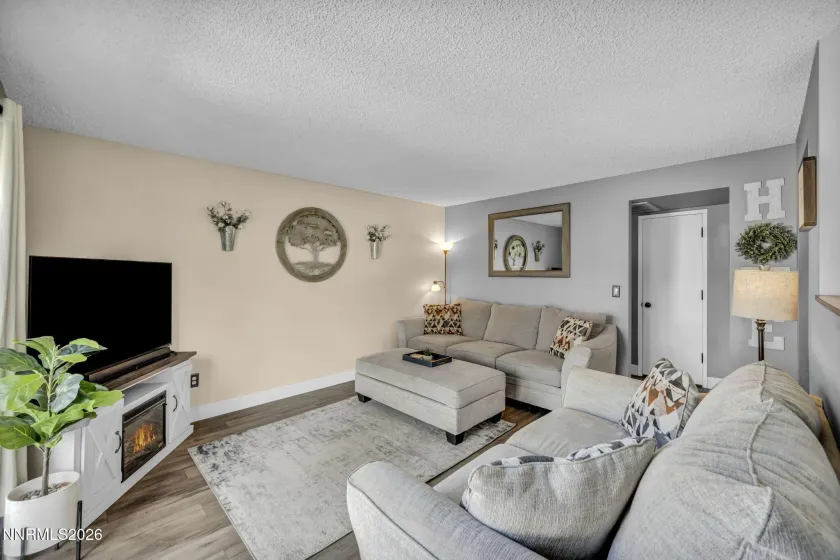 7761 Big River, Reno, Nevada 89506, 3 Bedrooms Bedrooms, ,3 BathroomsBathrooms,Residential,Residential,Big River,260005369