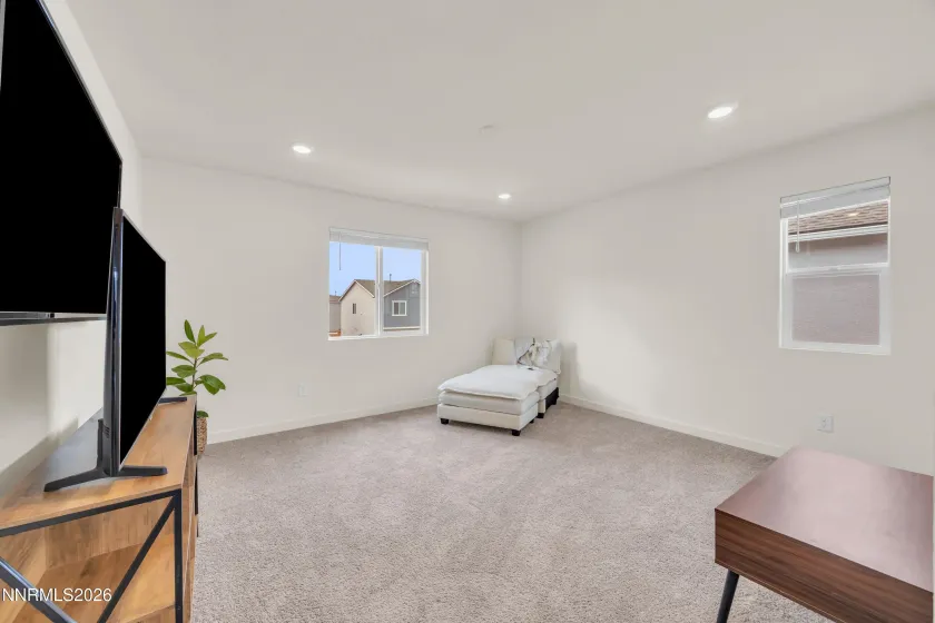 7672 Apex, Reno, Nevada 89506, 5 Bedrooms Bedrooms, ,3 BathroomsBathrooms,Residential,Residential,Apex,260005371
