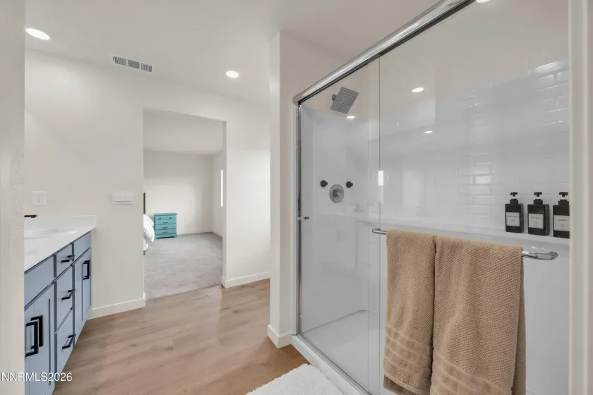7672 Apex, Reno, Nevada 89506, 5 Bedrooms Bedrooms, ,3 BathroomsBathrooms,Residential,Residential,Apex,260005371