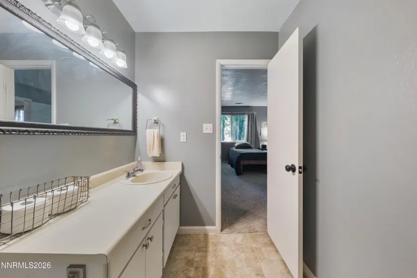2300 Dickerson, Reno, Nevada 89503, 2 Bedrooms Bedrooms, ,2 BathroomsBathrooms,Residential,Residential,Dickerson,260005375