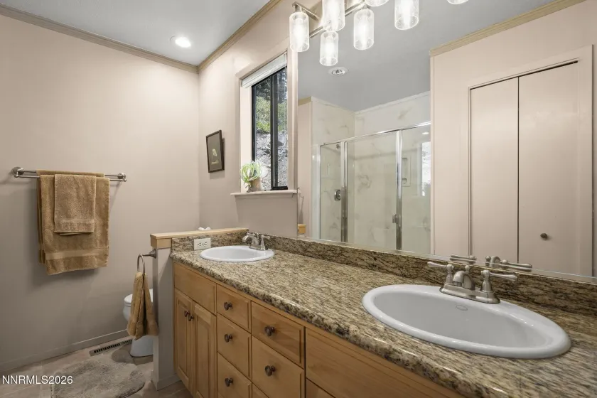 594 Tyner, Incline Village, Nevada 89451, 3 Bedrooms Bedrooms, ,3 BathroomsBathrooms,Residential,Residential,Tyner,260005373