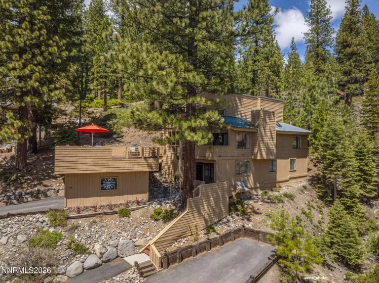 594 Tyner, Incline Village, Nevada 89451, 3 Bedrooms Bedrooms, ,3 BathroomsBathrooms,Residential,Residential,Tyner,260005373