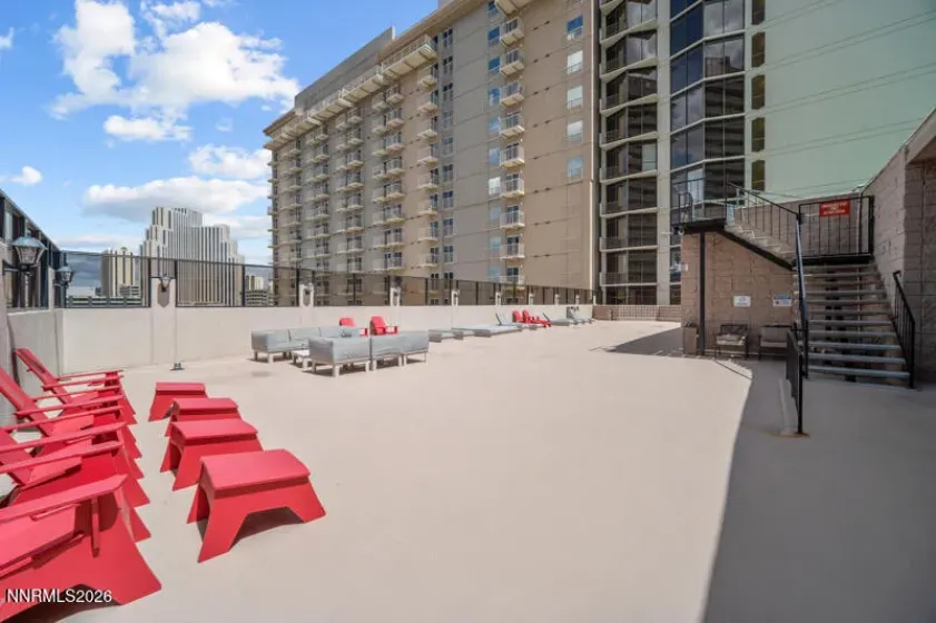 100 Arlington, Reno, Nevada 89501, ,1 BathroomBathrooms,Residential,Residential,Arlington,260005381