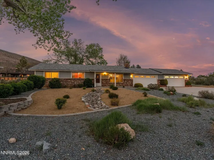 152 Paul, Carson City, Nevada 89706, 3 Bedrooms Bedrooms, ,2 BathroomsBathrooms,Residential,Residential,Paul,260005384