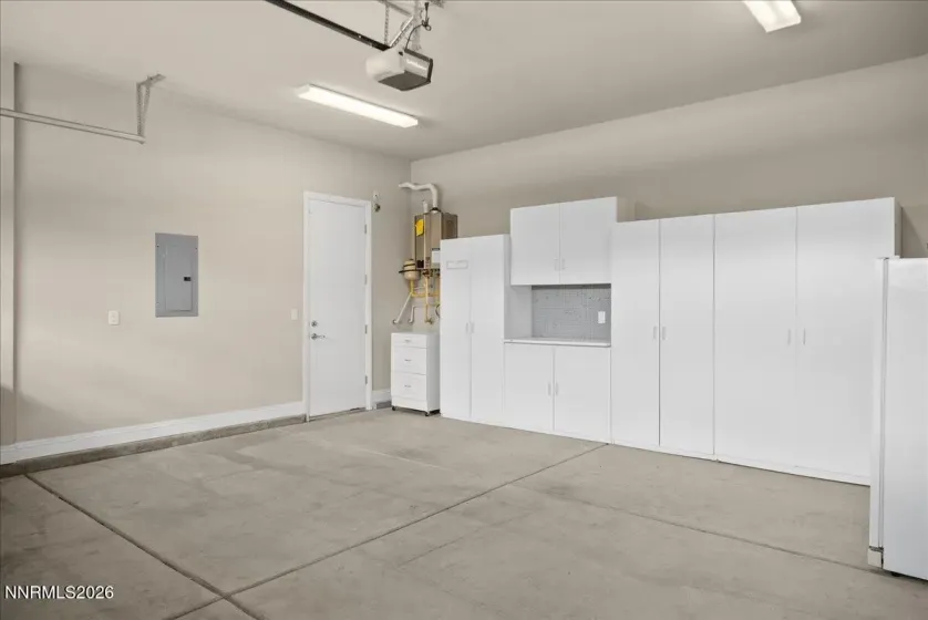2327 Iron Square, Reno, Nevada 89521, 2 Bedrooms Bedrooms, ,2 BathroomsBathrooms,Residential,Residential,Iron Square,260005386