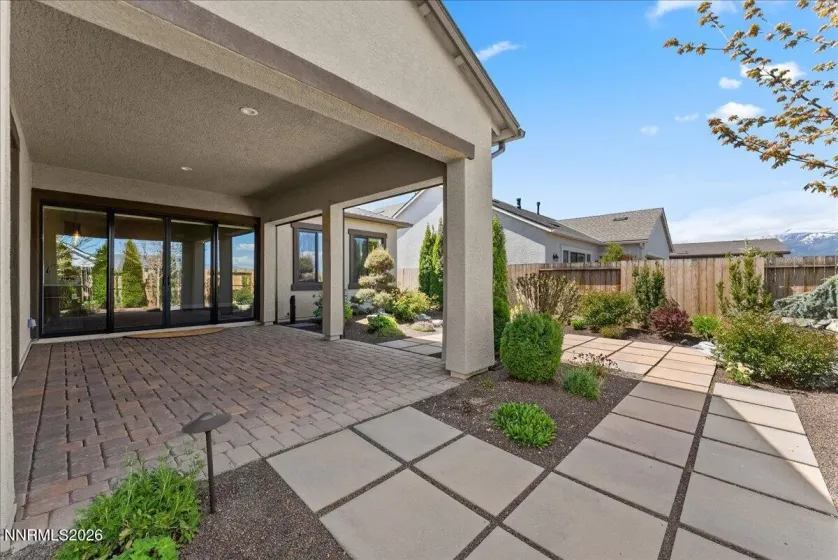 2327 Iron Square, Reno, Nevada 89521, 2 Bedrooms Bedrooms, ,2 BathroomsBathrooms,Residential,Residential,Iron Square,260005386