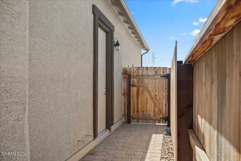2327 Iron Square, Reno, Nevada 89521, 2 Bedrooms Bedrooms, ,2 BathroomsBathrooms,Residential,Residential,Iron Square,260005386