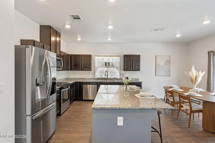 1380 Granary Park, Sparks, Nevada 89436, 4 Bedrooms Bedrooms, ,3 BathroomsBathrooms,Residential,Residential,Granary Park,260005387