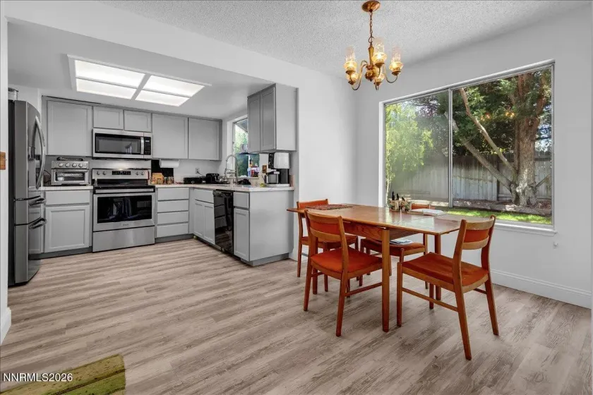 4349 Pescado, Reno, Nevada 89502, 3 Bedrooms Bedrooms, ,3 BathroomsBathrooms,Residential,Residential,Pescado,260005388