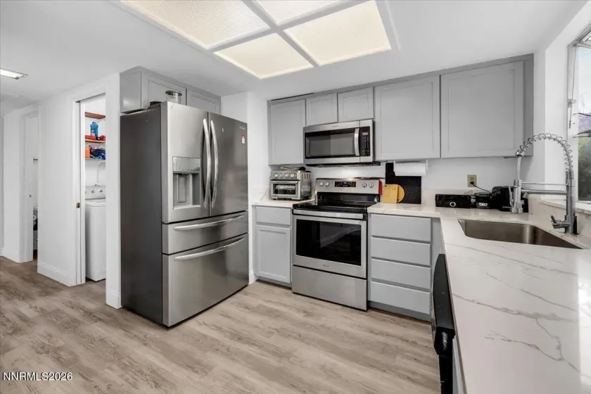 4349 Pescado, Reno, Nevada 89502, 3 Bedrooms Bedrooms, ,3 BathroomsBathrooms,Residential,Residential,Pescado,260005388