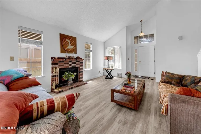 4349 Pescado, Reno, Nevada 89502, 3 Bedrooms Bedrooms, ,3 BathroomsBathrooms,Residential,Residential,Pescado,260005388