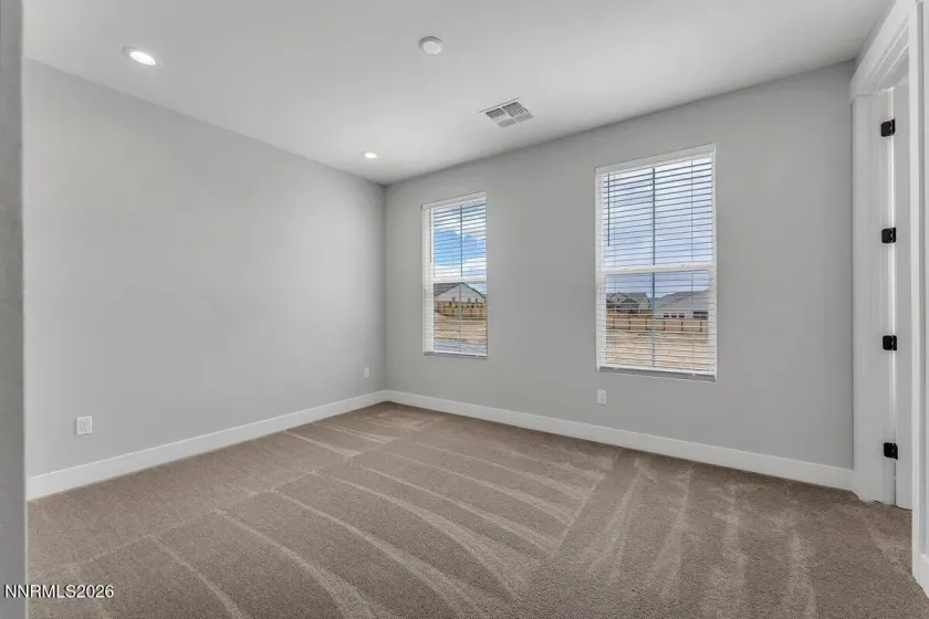 491 Hutchinson, Sparks, Nevada 89441, 5 Bedrooms Bedrooms, ,4 BathroomsBathrooms,Residential,Residential,Hutchinson,260005390