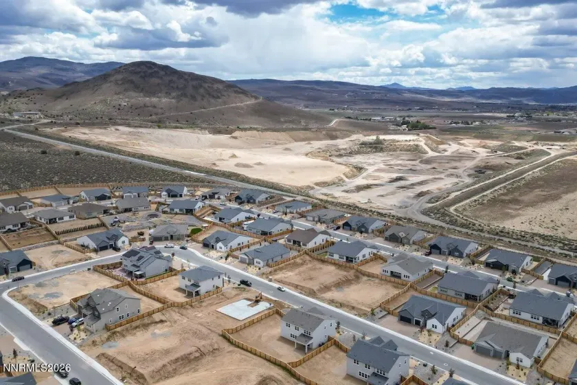 491 Hutchinson, Sparks, Nevada 89441, 5 Bedrooms Bedrooms, ,4 BathroomsBathrooms,Residential,Residential,Hutchinson,260005390
