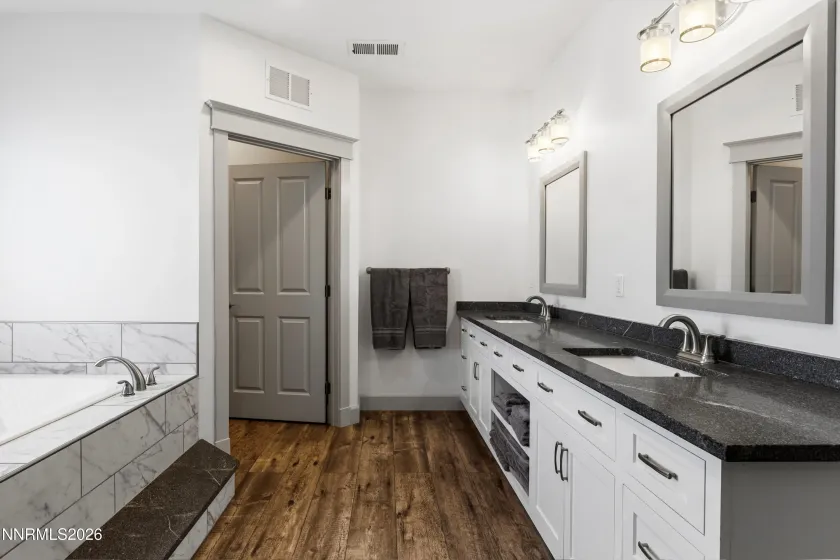 6300 Bear Grass, Winnemucca, Nevada 89445, 3 Bedrooms Bedrooms, ,4 BathroomsBathrooms,Residential,Residential,Bear Grass,260005392