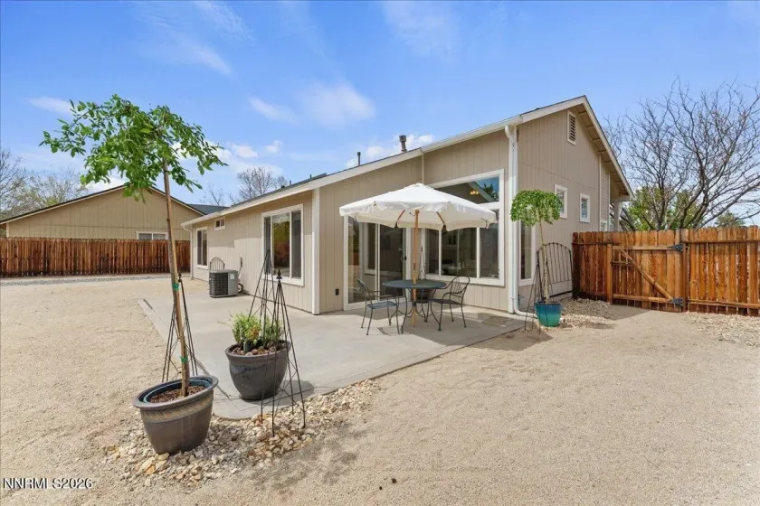 198 Tankersley, Sparks, Nevada 89436, 3 Bedrooms Bedrooms, ,2 BathroomsBathrooms,Residential,Residential,Tankersley,260005396