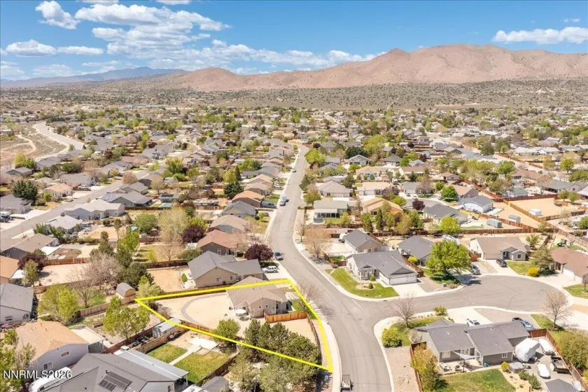 198 Tankersley, Sparks, Nevada 89436, 3 Bedrooms Bedrooms, ,2 BathroomsBathrooms,Residential,Residential,Tankersley,260005396