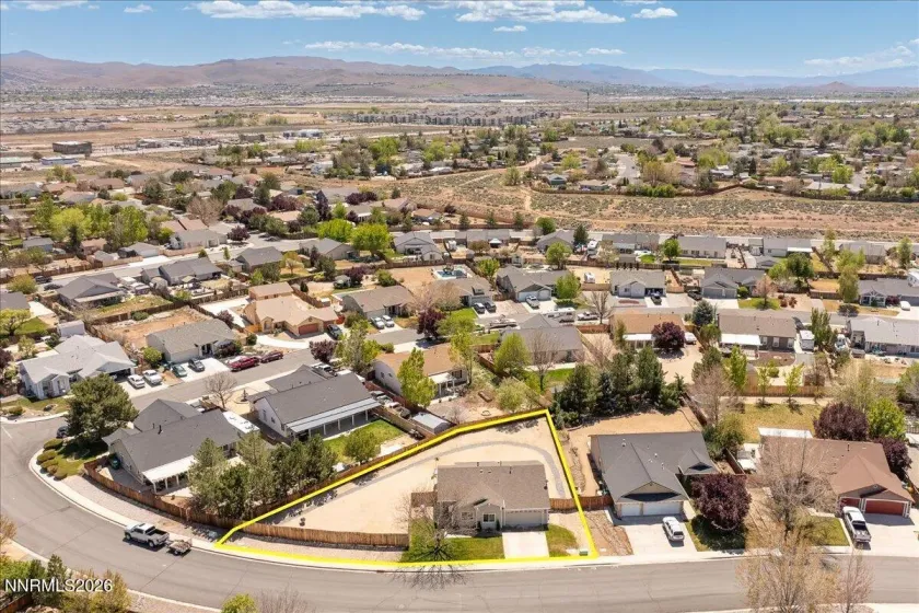 198 Tankersley, Sparks, Nevada 89436, 3 Bedrooms Bedrooms, ,2 BathroomsBathrooms,Residential,Residential,Tankersley,260005396