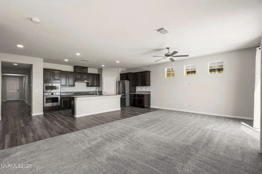 14138 Glowing Amber, Reno, Nevada 89511, 3 Bedrooms Bedrooms, ,3 BathroomsBathrooms,Residential,Residential,Glowing Amber,260005397