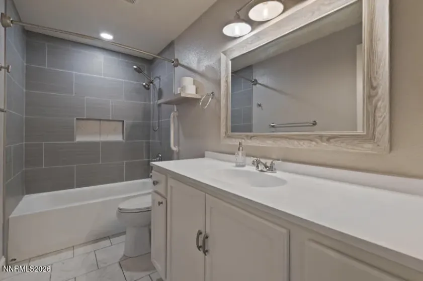 70 Sky Ranch, Sparks, Nevada 89441, 4 Bedrooms Bedrooms, ,2 BathroomsBathrooms,Residential,Residential,Sky Ranch,260005398
