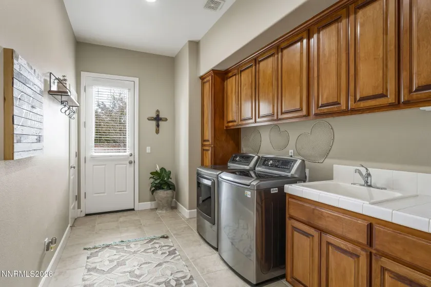 8645 Tom Kite, Reno, Nevada 89523, 4 Bedrooms Bedrooms, ,3 BathroomsBathrooms,Residential,Residential,Tom Kite,260005400