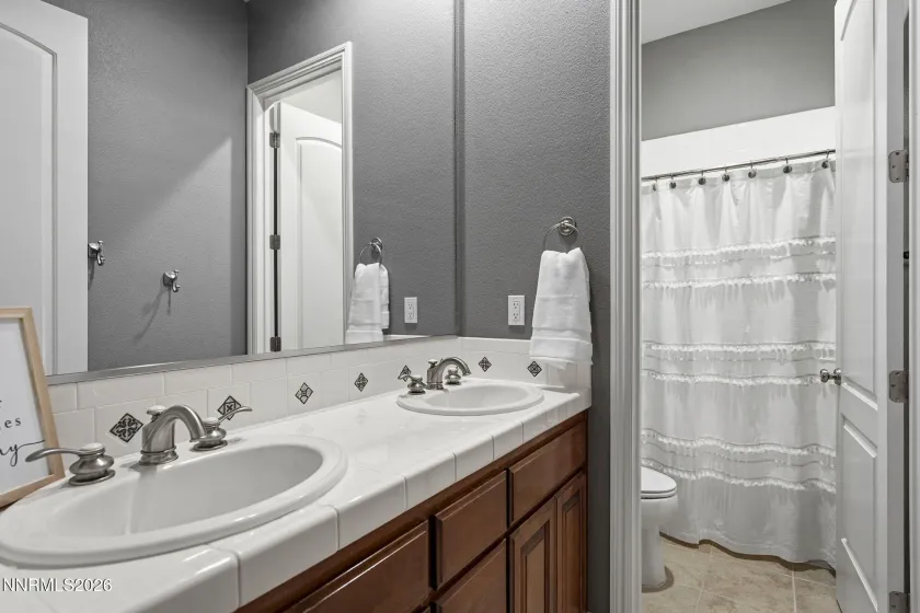 8645 Tom Kite, Reno, Nevada 89523, 4 Bedrooms Bedrooms, ,3 BathroomsBathrooms,Residential,Residential,Tom Kite,260005400