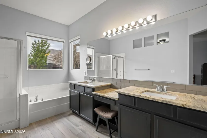 10411 Silver Rush, Reno, Nevada 89521, 3 Bedrooms Bedrooms, ,3 BathroomsBathrooms,Residential,Residential,Silver Rush,260005401