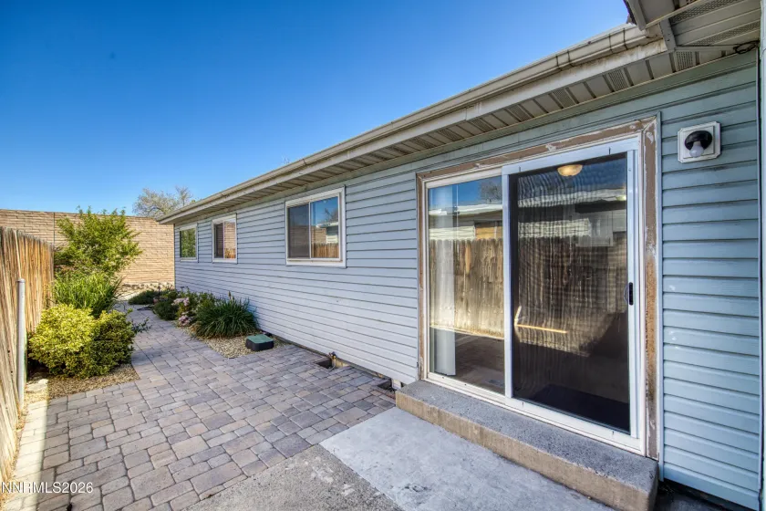 1692 Gault, Sparks, Nevada 89431, 3 Bedrooms Bedrooms, ,2 BathroomsBathrooms,Residential,Residential,Gault,260005402
