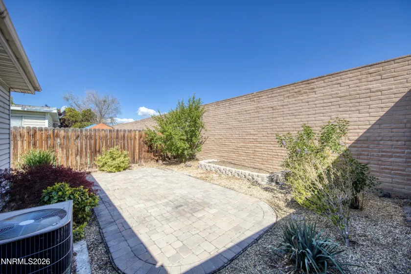1692 Gault, Sparks, Nevada 89431, 3 Bedrooms Bedrooms, ,2 BathroomsBathrooms,Residential,Residential,Gault,260005402