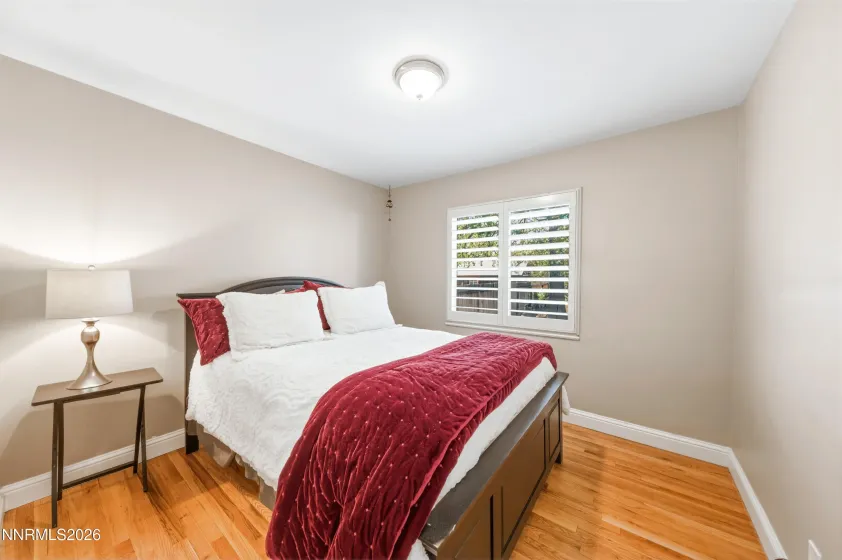 945 Yori, Reno, Nevada 89502, 3 Bedrooms Bedrooms, ,1 BathroomBathrooms,Residential,Residential,Yori,260005405