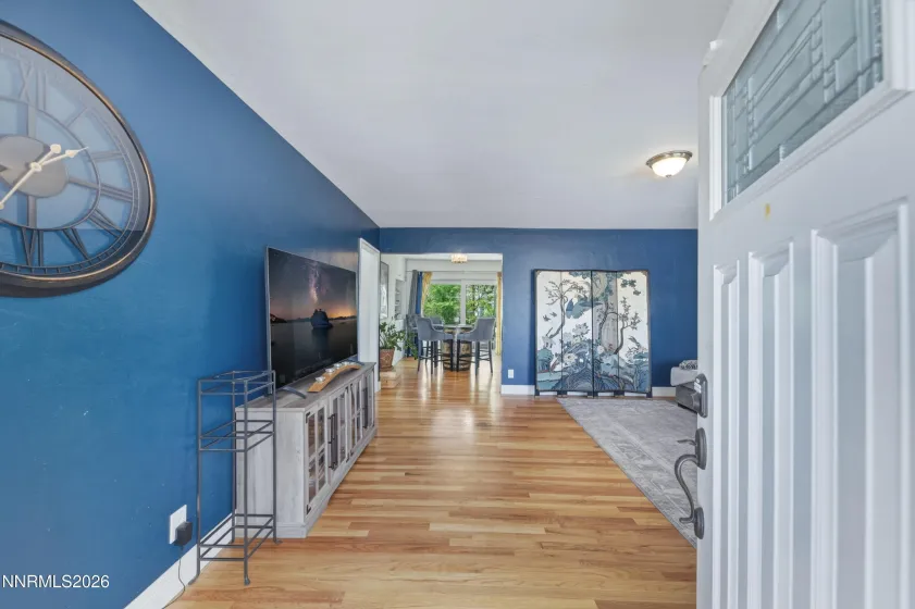 945 Yori, Reno, Nevada 89502, 3 Bedrooms Bedrooms, ,1 BathroomBathrooms,Residential,Residential,Yori,260005405